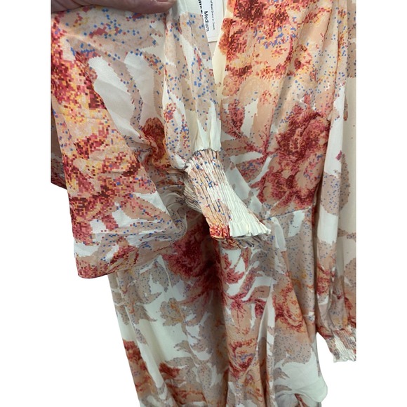 NWT Flying Tomato Midi Dress MEDIUM Floral V-Neck Long Sleeve Ruffle Faux Wrap - Picture 2 of 5